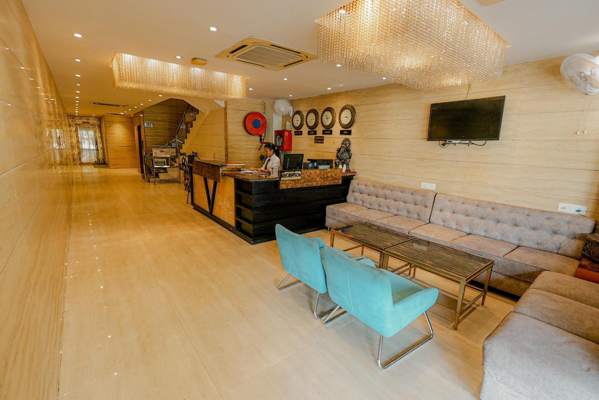 Dazzling Hotel Agra  Exterior photo